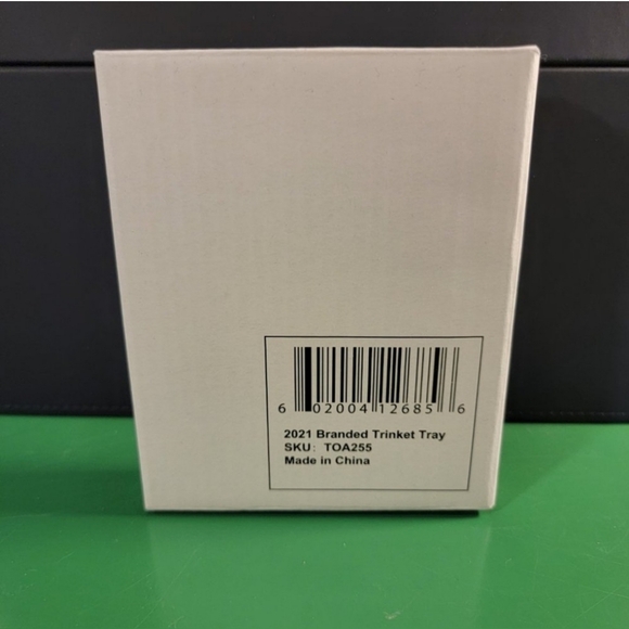 BENEFIT COSMETICS "Laughter Is The Best Cosmetic" Trinket Tray - Picture 2 of 5